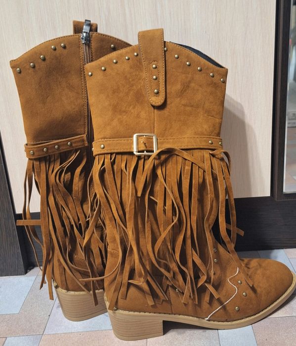 Продам сапоги женские