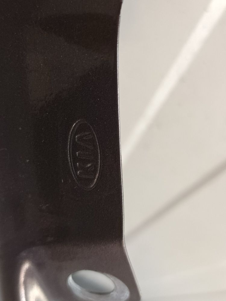 Оригинален преден десен калник KIA CEED 2019, със забележка