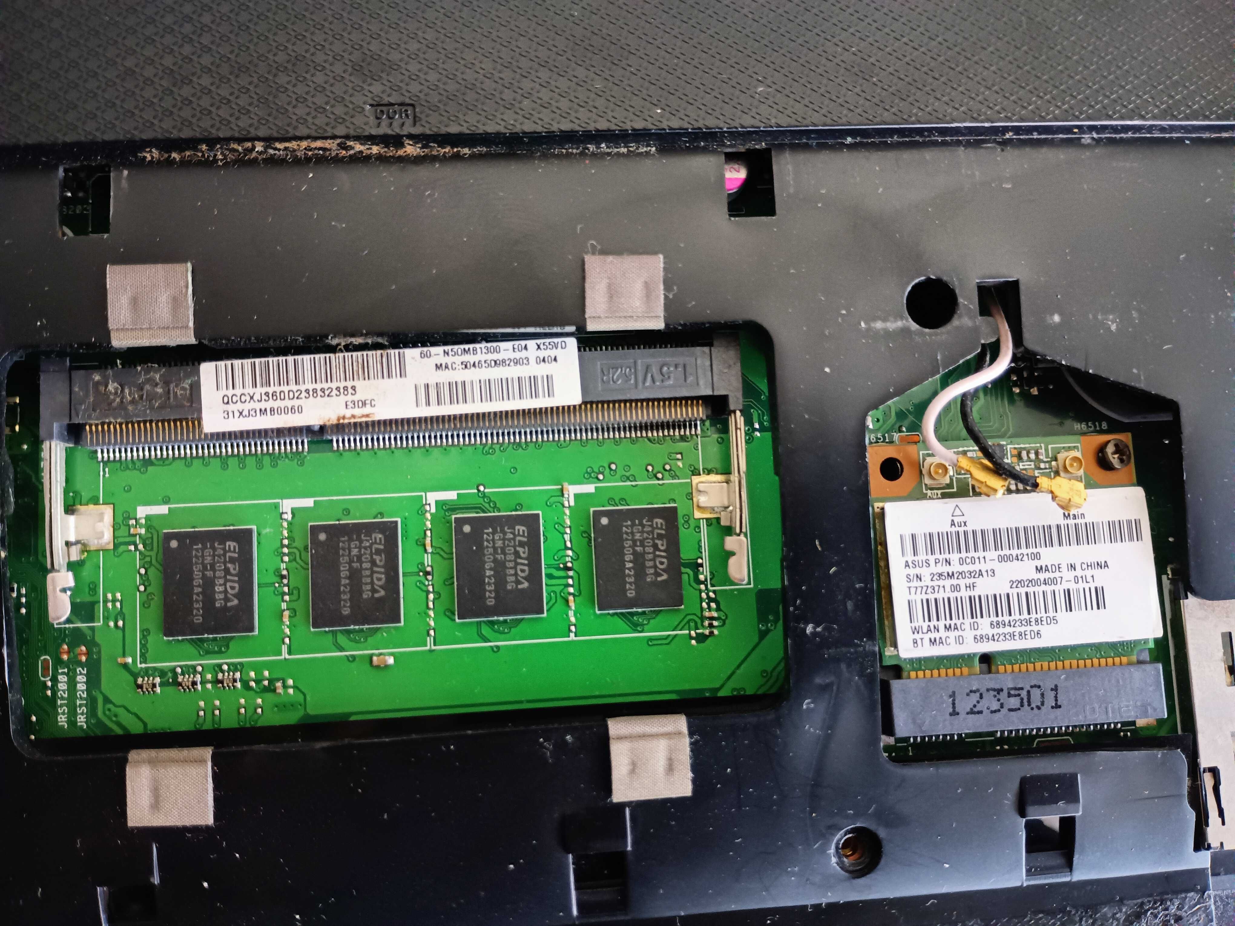 Лаптоп Asus X55V