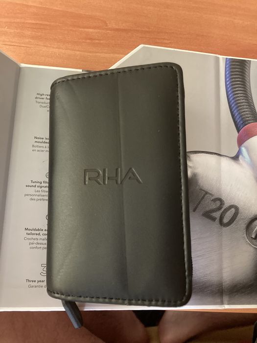 Слушалки с микрофон RHA - T20, hi-fi, сиви