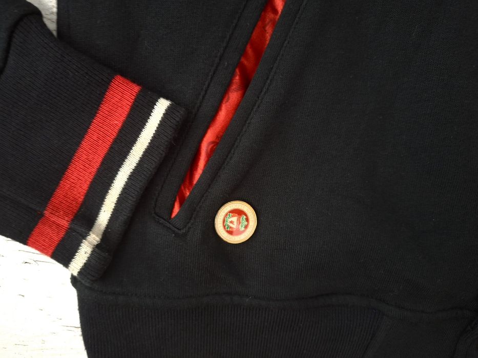 Liverpool-Ориг. бомбър