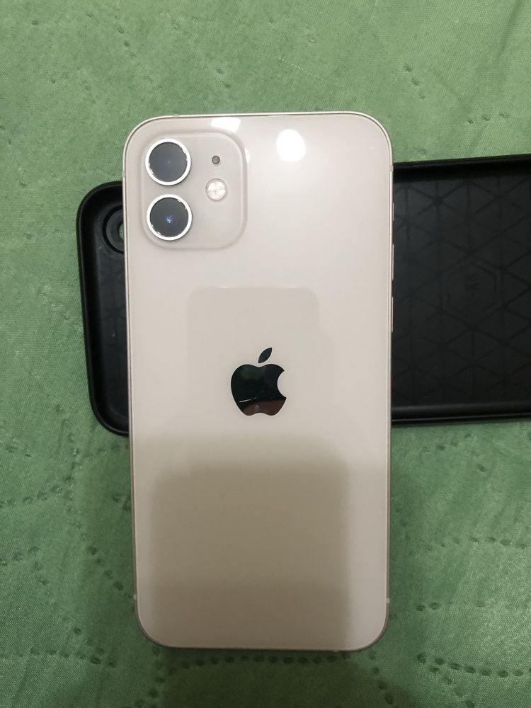 Iphone 12 128 г белый