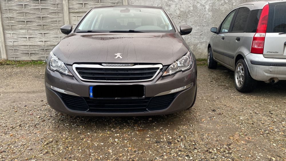 Vand bara fata Peugeot 308 T9