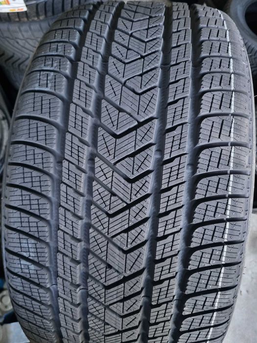 275 45 21 Anvelope iarna noi Yokohama  Pirelli 315 40 21