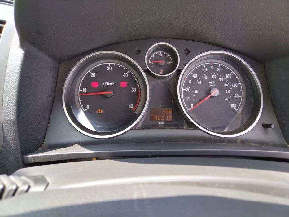 Опел Зафира 1.9 цдти 120 к.с. / Opel Zafira 1.9 cdti 120 hp НА ЧАСТИ