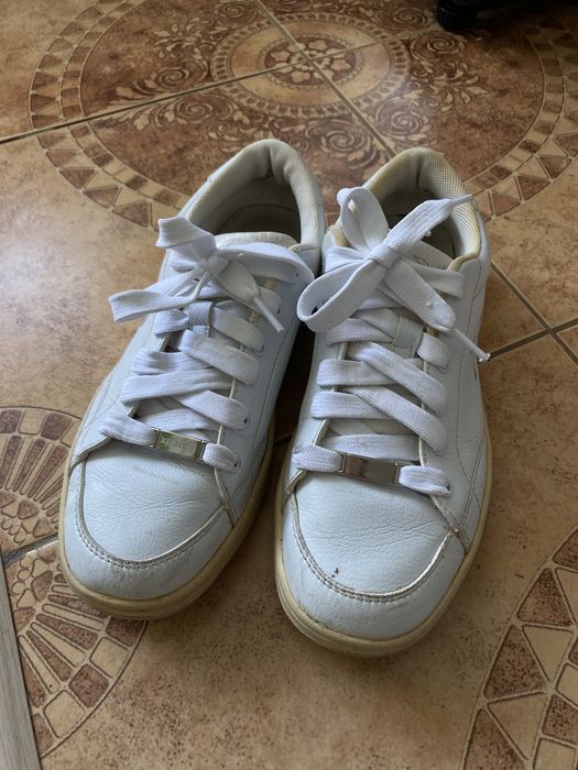 Женская обувь