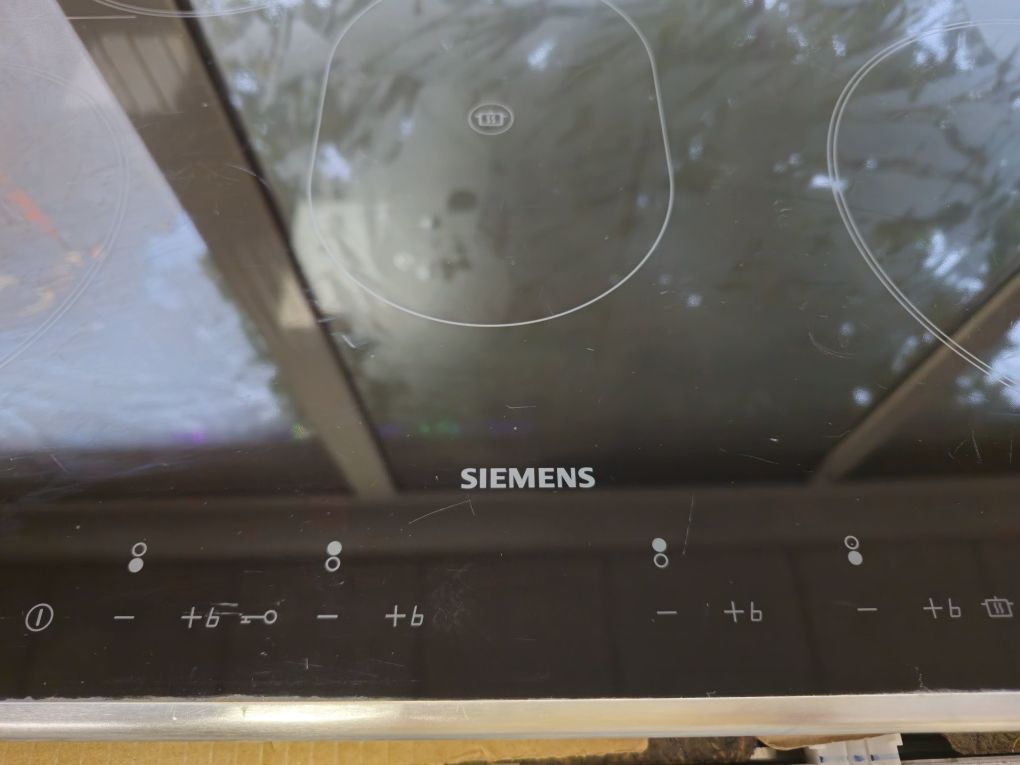 Индукционен плот Siemens EH845EC15E