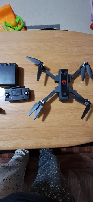 Drona profesionala MJX Bugs 4W