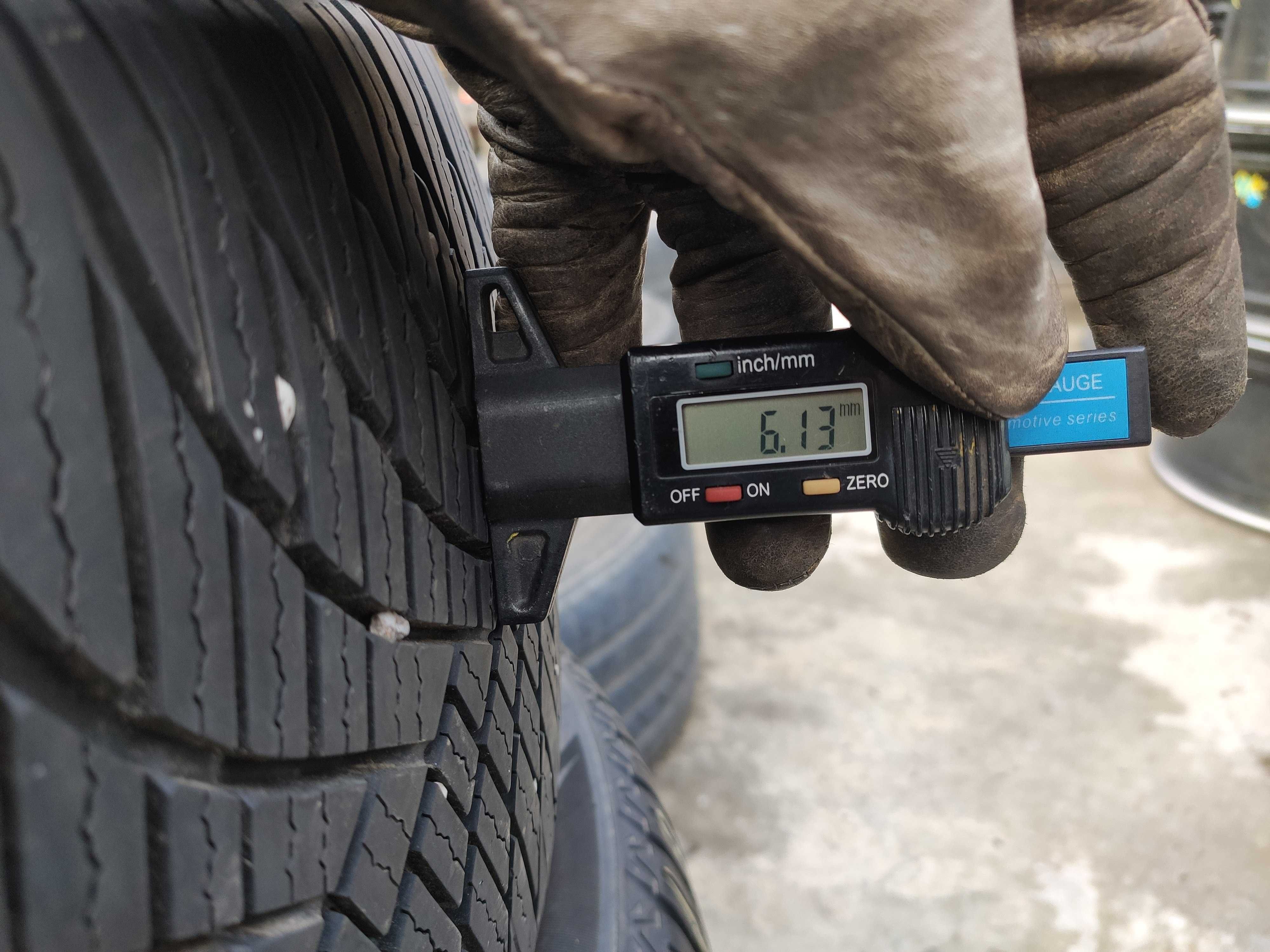 2бр Всесезонни гуми 235 45 18 - Goodride - DOT 2022