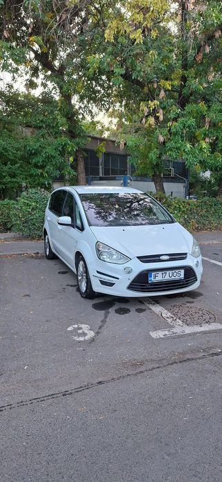 Ford S-Max Stare buna estetic și tehnic