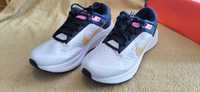 W Nike Air Zoom Structure 24- marimea 41