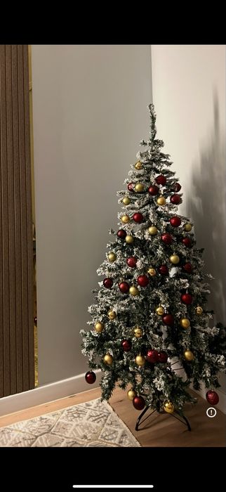 Елка новогодняя