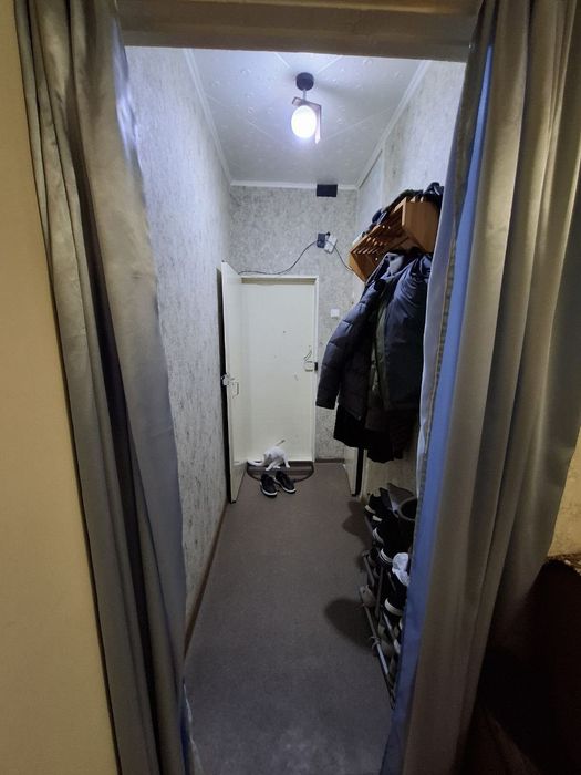 Продаётся 2х комнатная квартира Авиосозлар 2.