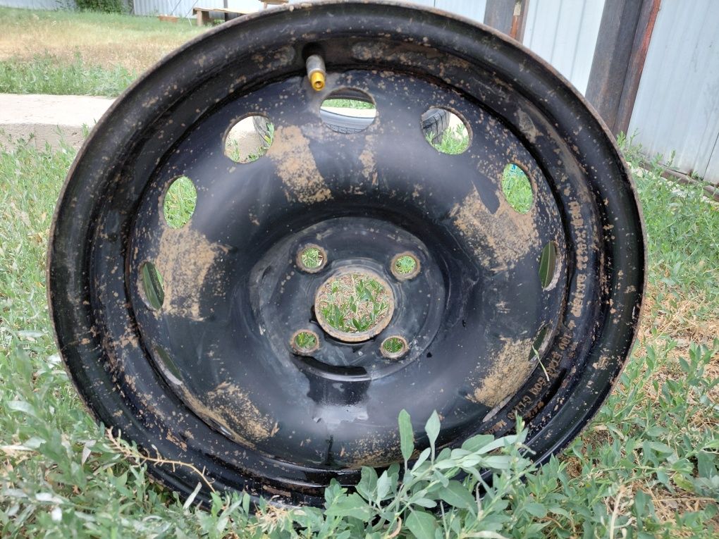 Диск на R15,4х100