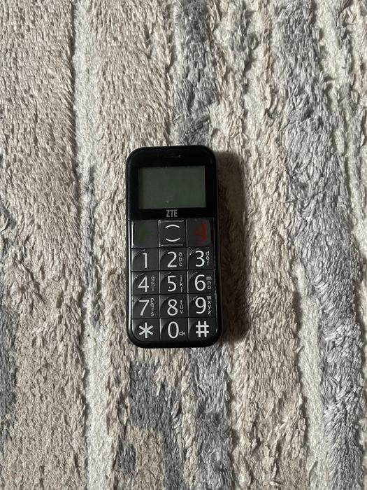 Продам телефон ZTE