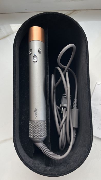 Dyson airwrap nou nout