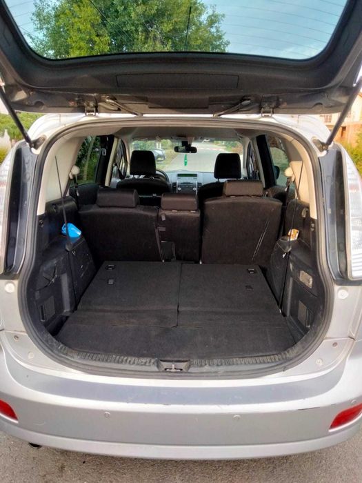 vand autoturism mazda