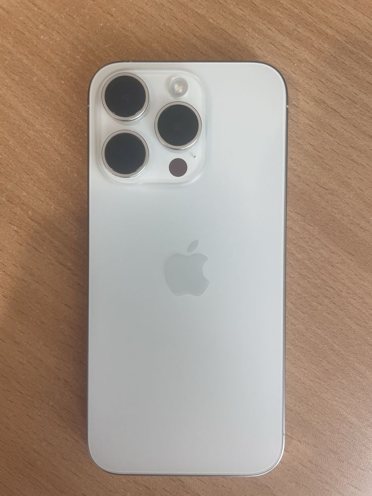 iPhone 15 pro 256 gb ИДЕАЛЕН