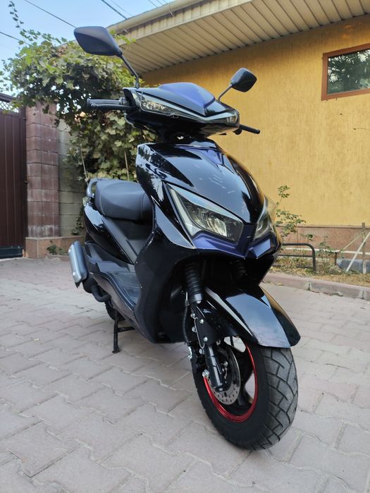 М8ПРО мопед скутер