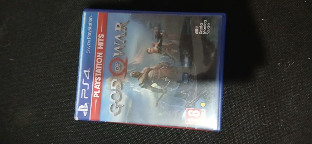 Vând God of War pentru ps4