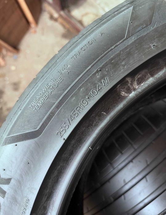 255/45R19 104W Hankook ventus DOT22