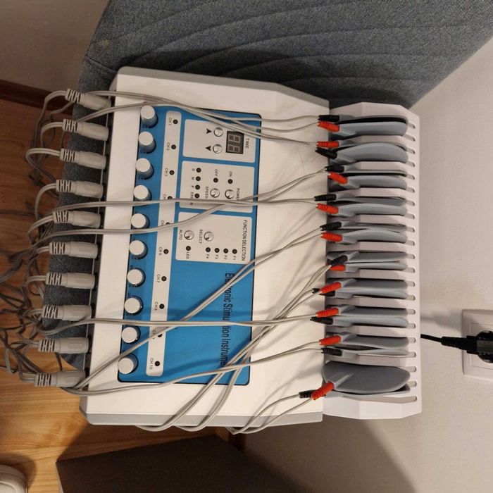 Aparat profesional electrostimulare EMS
