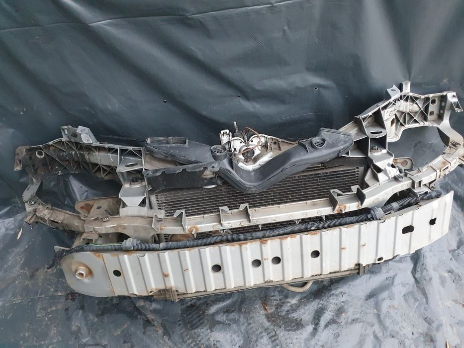 Trager radiatoare intaritura bara fata ford cmax
