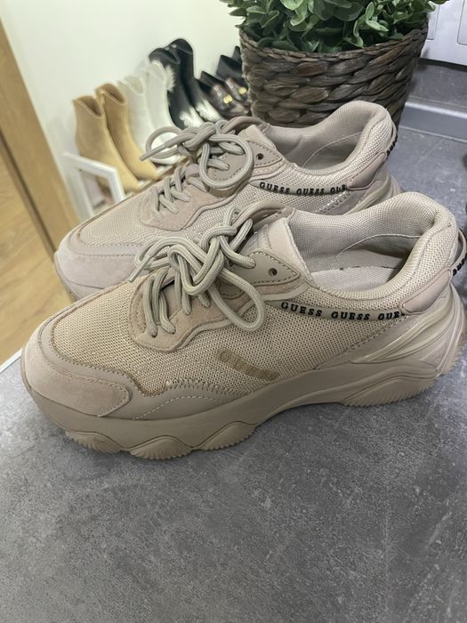 Обувки - Guess ( 36 номер)