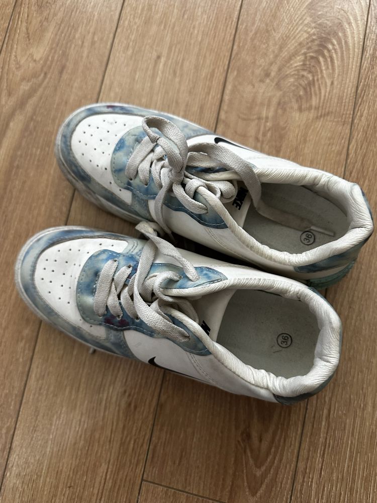 Nike маратонки 36 номер