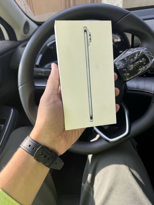 iPhone 17 air sky blue