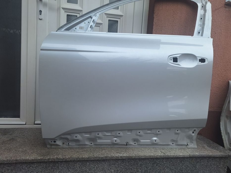 Ușă  stânga față Renault Arkana