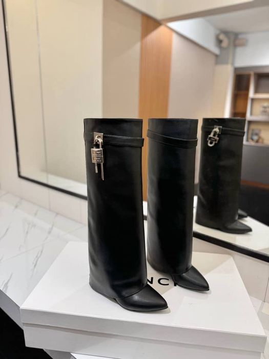 Givenchy Shark boots