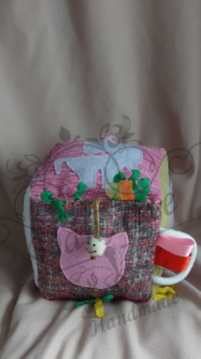 Занимателно кубче за игра