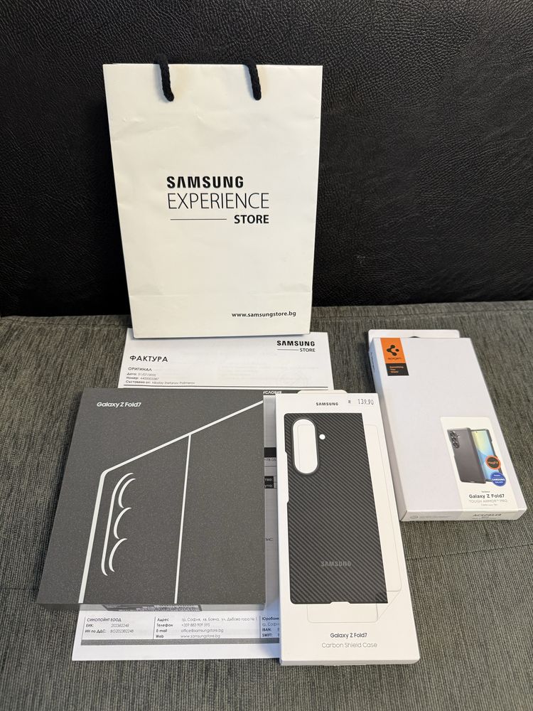 КАТО НОB 1TB Samsung Z Fold 7 Experience Store Гаранция 2027 Jetblack