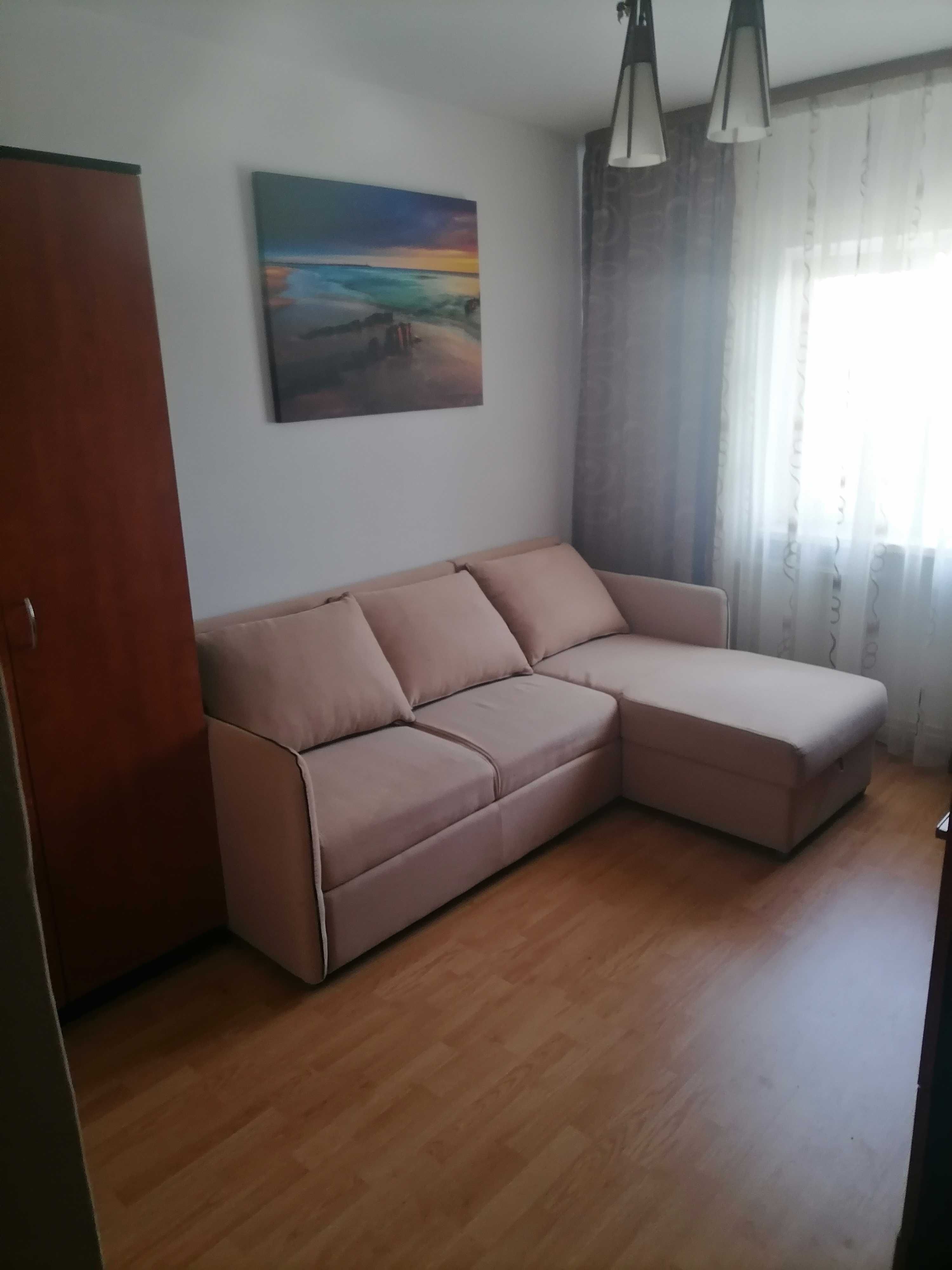 Vand apartament 3 camere micro 2