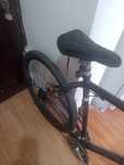 Vând bicicletă roți de 28