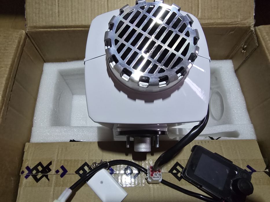 Sirocou 5kw 12v 24v nou Încălzitor motorină tip webasto aluminiu