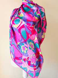 Цветен красив копринен  шал