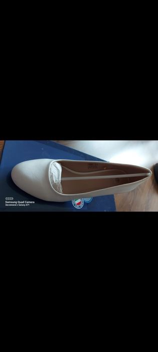 Нови обувки закупени от Италия