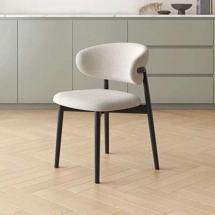 Дизайнерский стул с мягкой спинкой