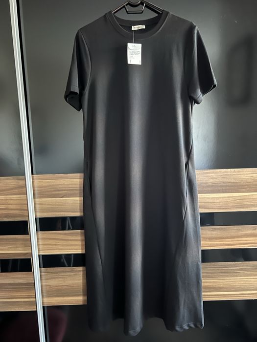 Дамска спортна дълга рокля