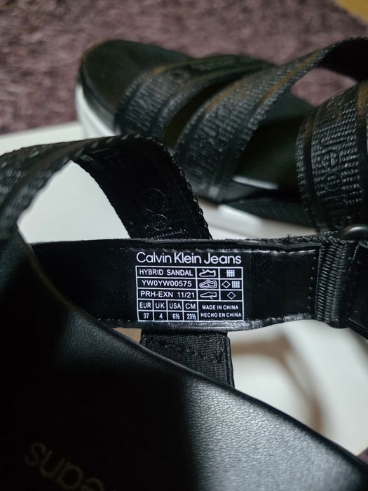 Сандали Calvin klein Jeans, 37 номер, 95лв.