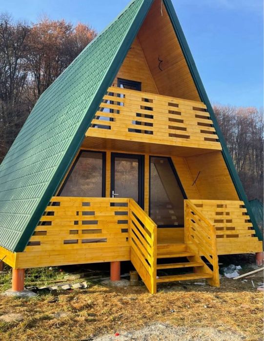Vindem cabane tip A frame