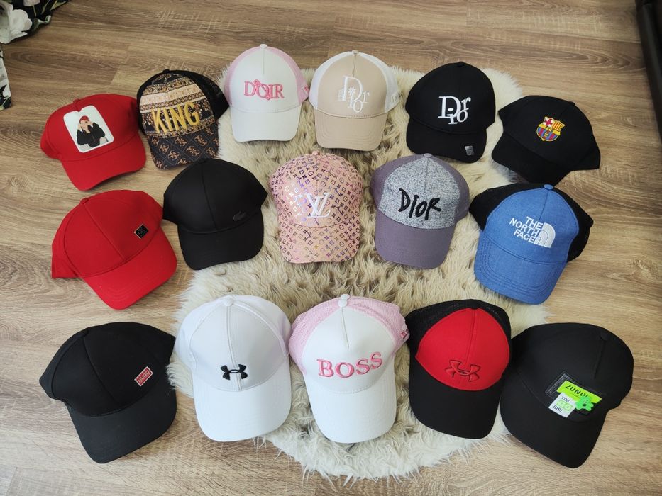 Șapcă CK Șapcă Hugo Șapcă Gucci Șapcă Tommy Șapcă lv