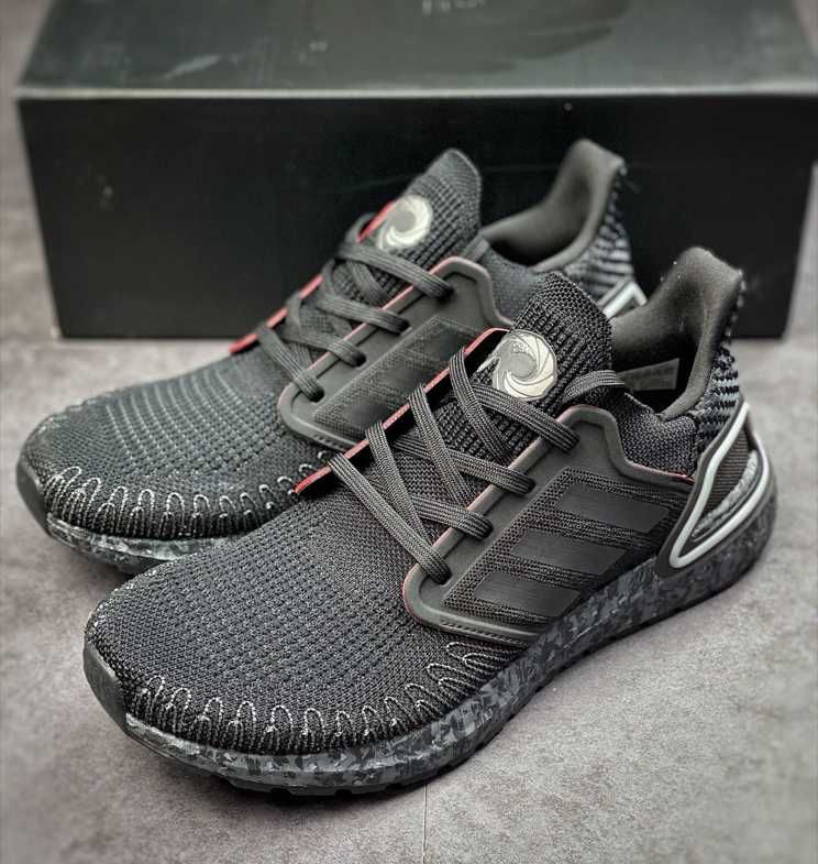 Оригинални маратонки * ADIDAS ULTRABOOST 20 BOND 007 * EU40