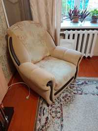 Кресло для гостиной б/у