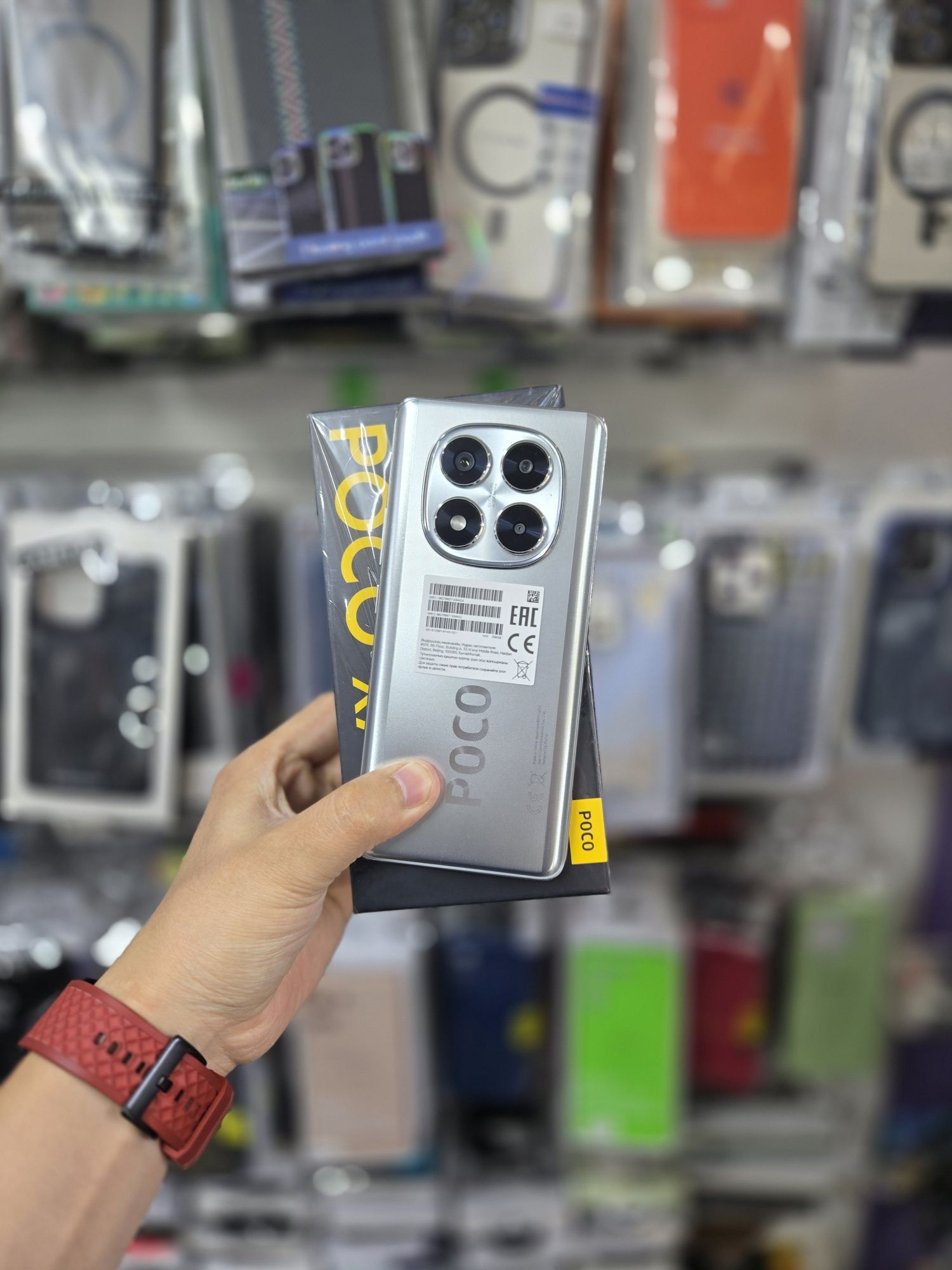 Poco X7/256 памяти