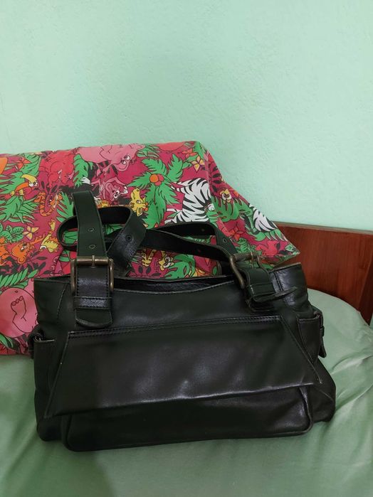 Дамска чанта естествена кожа