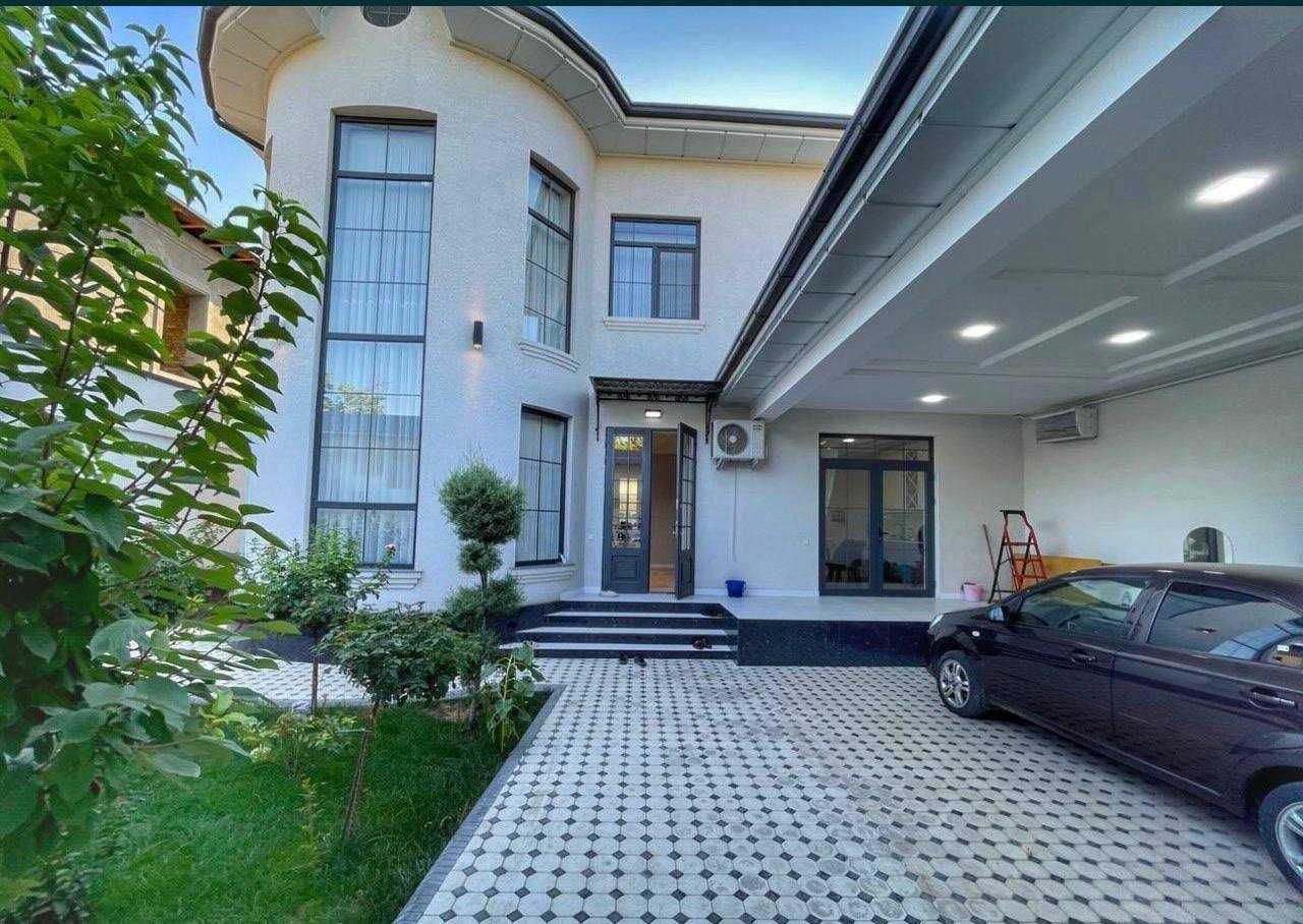 Евродом Продается в Элитной Махалля на Бадамзар.метро бодомзор (Д)