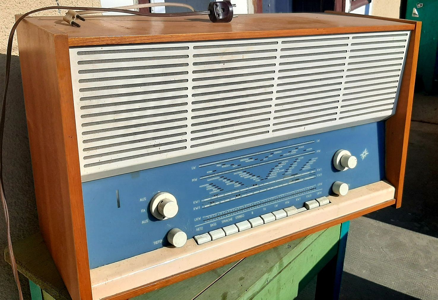 Vand Radio tip vechi